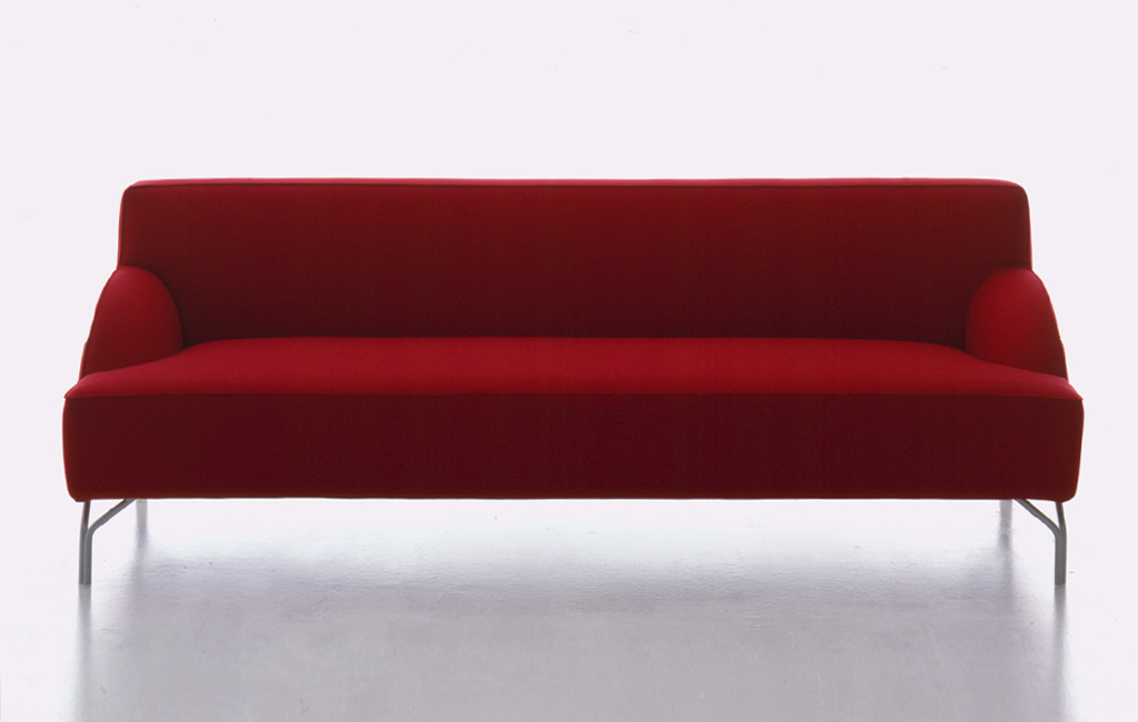 red sofa design 